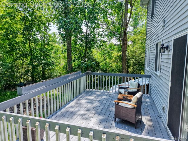 8639 Legrand Drive, Hamburg Township, MI 48116