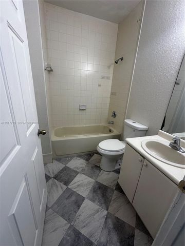 2907 SE 15th Rd 67, Homestead, FL 33035