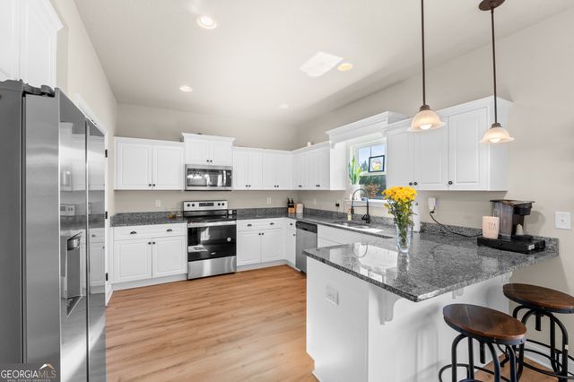 222 Archer Road, Statesboro, GA 30461