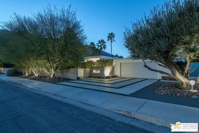 464 E Santiago Way, Palm Springs, CA 92264