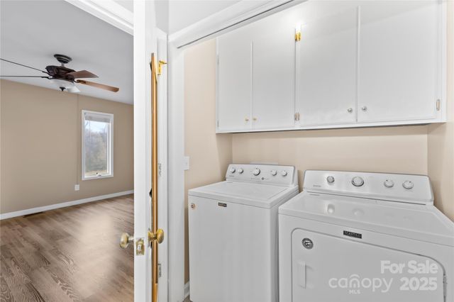 1002 Kenilworth Court NW, Concord, NC 28027