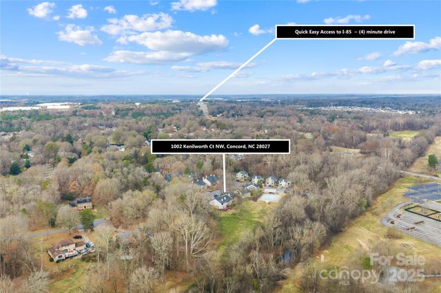 1002 Kenilworth Court NW, Concord, NC 28027