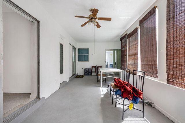 3400 NW 39th Avenue, Lauderdale Lakes, FL 33309