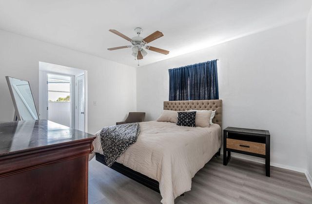 3400 NW 39th Avenue, Lauderdale Lakes, FL 33309