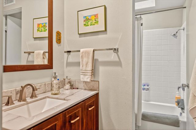 46750 Mountain Cove Drive 16, Indian Wells, CA 92210