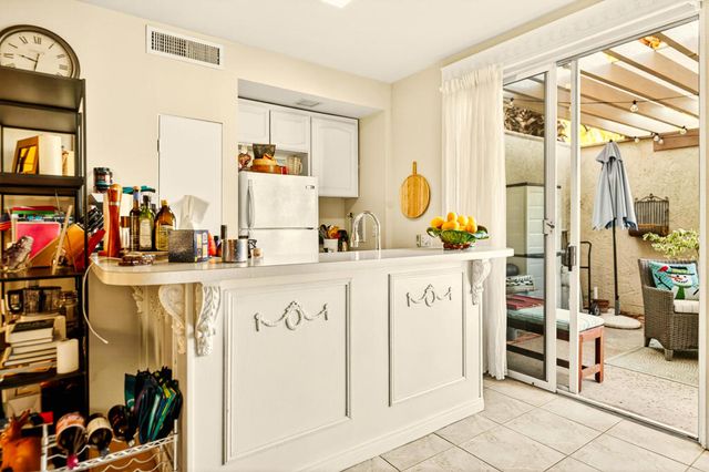 46750 Mountain Cove Drive 16, Indian Wells, CA 92210