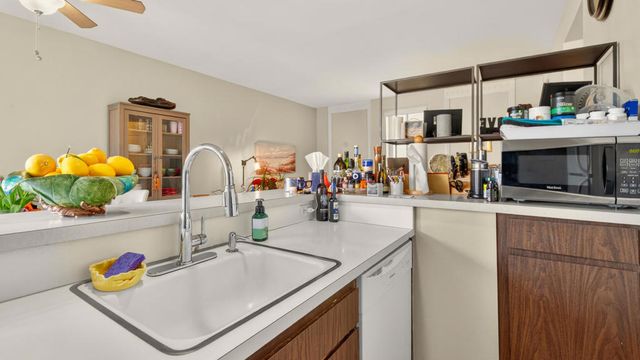 46750 Mountain Cove Drive 16, Indian Wells, CA 92210