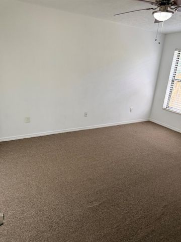 508 NW AZALEA Avenue, Port St. Lucie, FL 34983