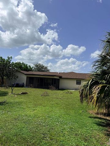 508 NW AZALEA Avenue, Port St. Lucie, FL 34983