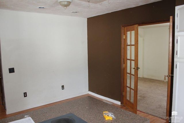 210 Linden Street, Ogden, KS 66517