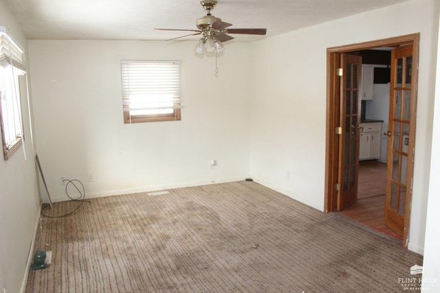 210 Linden Street, Ogden, KS 66517