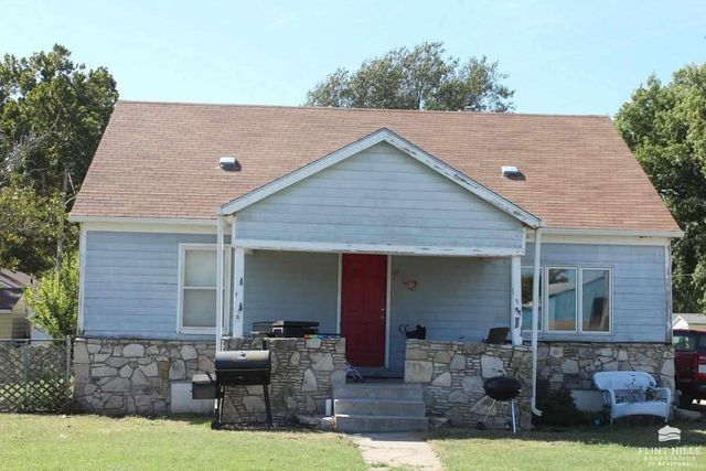 210 Linden Street, Ogden, KS 66517