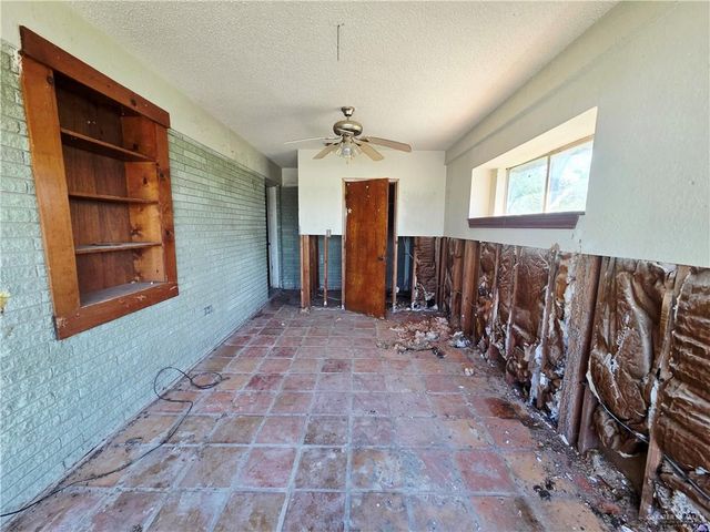902 E Alberta Road, Edinburg, TX 78542