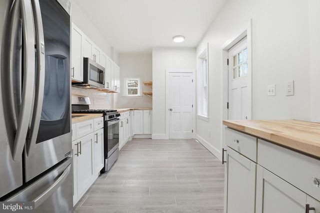 112 CORAL ST, Lancaster, PA 17603