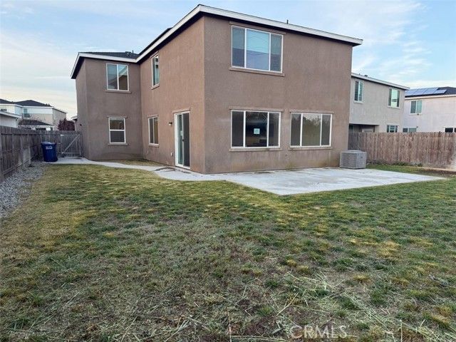 2415 Explorador, Merced, CA 95340