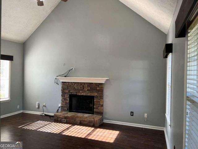 30 Candlewood Court, Newnan, GA 30265