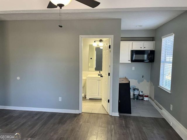 30 Candlewood Court, Newnan, GA 30265