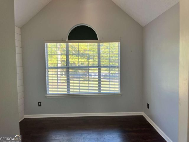 30 Candlewood Court, Newnan, GA 30265