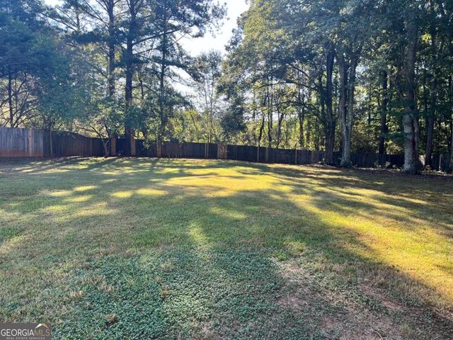 30 Candlewood Court, Newnan, GA 30265