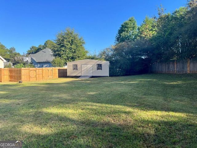 30 Candlewood Court, Newnan, GA 30265