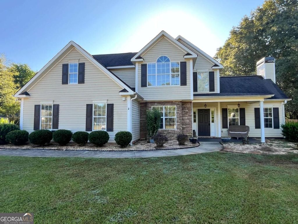 30 Candlewood Court, Newnan, GA 30265