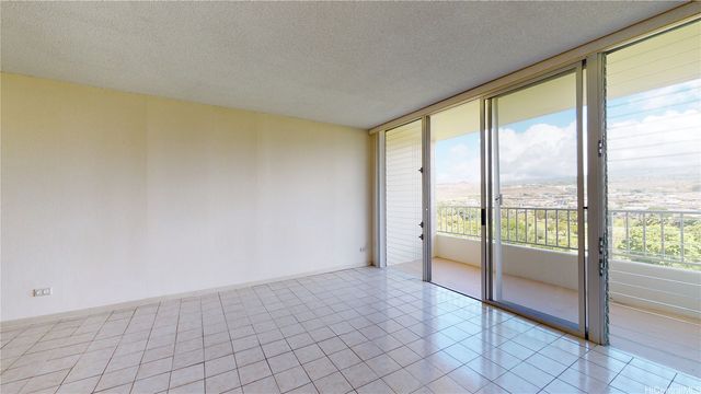 1160 Ala Napunani Street 603, Honolulu, HI 96818
