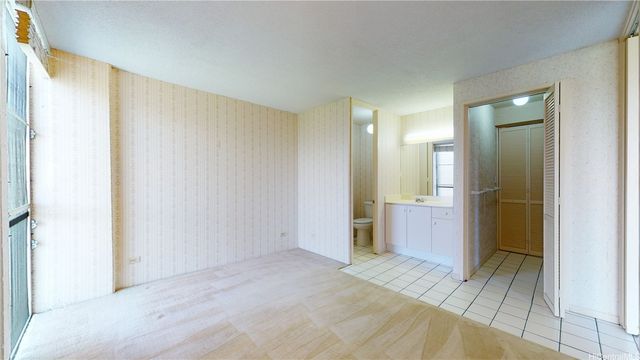 1160 Ala Napunani Street 603, Honolulu, HI 96818