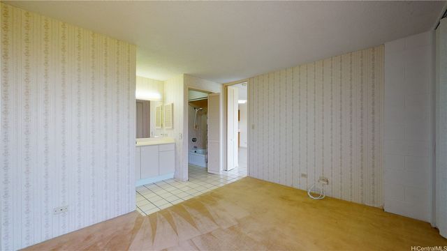 1160 Ala Napunani Street 603, Honolulu, HI 96818