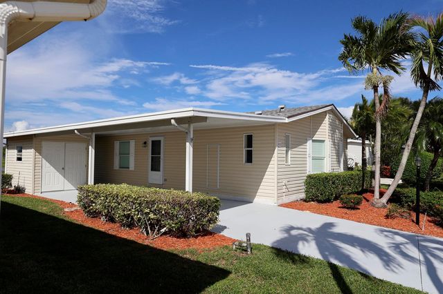 3820 Nimblewill Court, Port St. Lucie, FL 34952