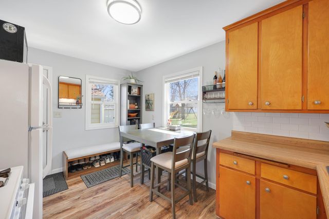 150 93rd Avenue NE, Blaine, MN 55434