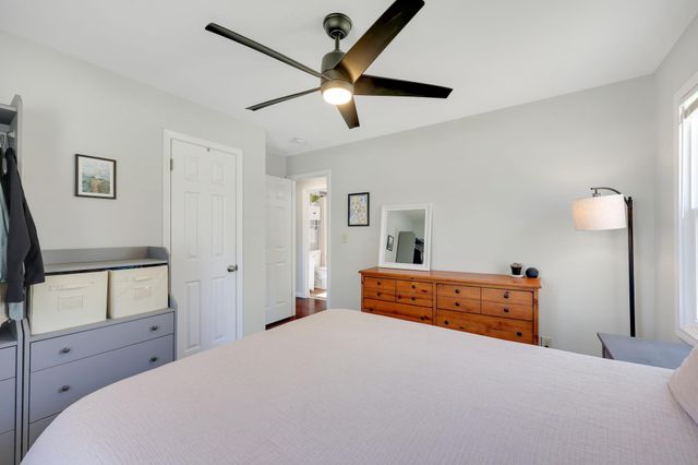 150 93rd Avenue NE, Blaine, MN 55434