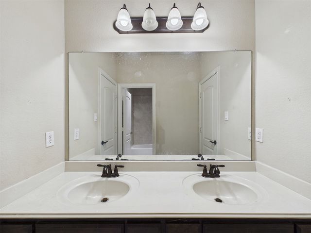 2825 Hollowbrook Lane, Frisco, TX 75033
