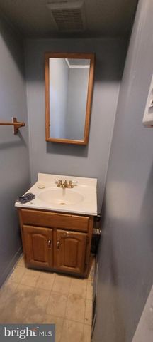 619 N LINCOLN, Wilmington, DE 19805