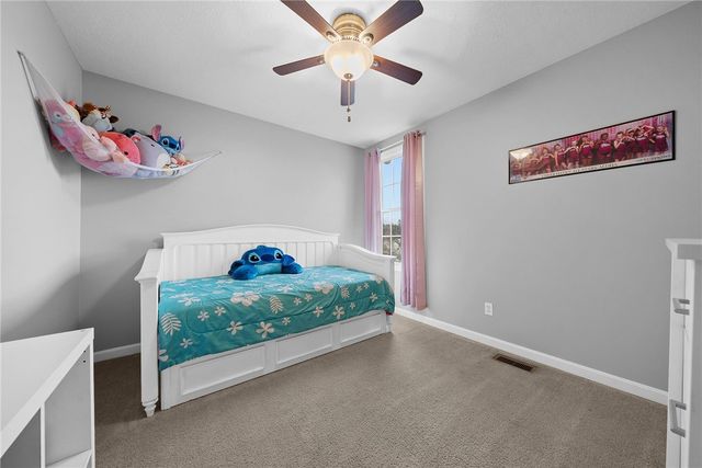 1335 Maplewood Cir, South Strabane, PA 15301