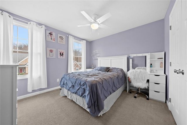 1335 Maplewood Cir, South Strabane, PA 15301