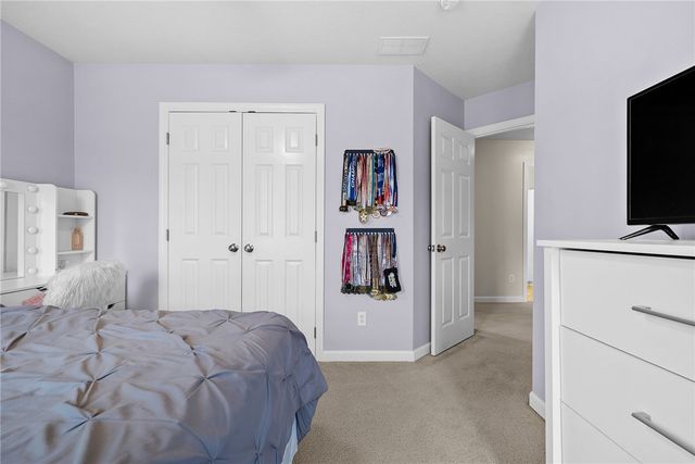 1335 Maplewood Cir, South Strabane, PA 15301