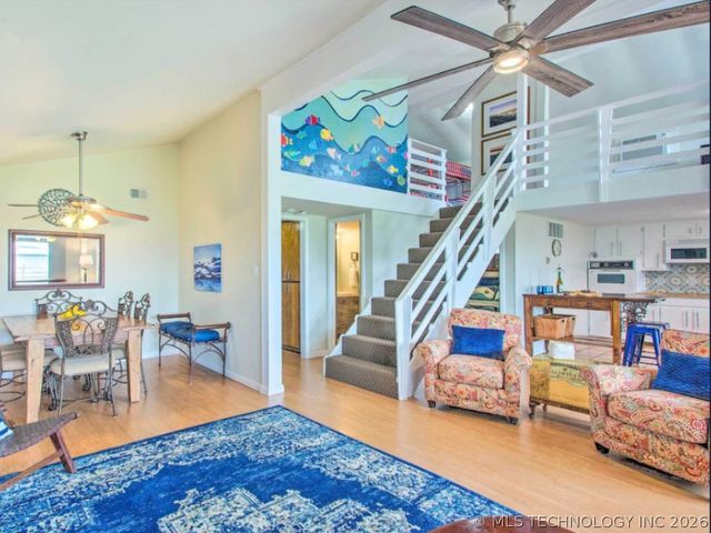 1498 Wagon Train Road, Kingston, OK 73439