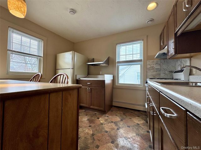 99 Jerusalem Avenue 2, Hicksville, NY 11801