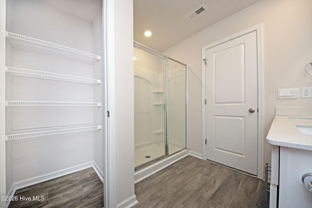 102 Mansfield Court, New Bern, NC 28562