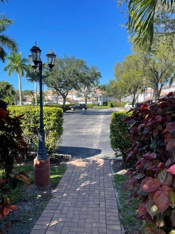 7978 Laina Lane 3, Boynton Beach, FL 33437