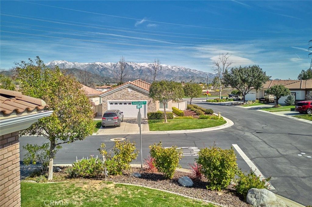 Image 6 of property listing at 1143 Saguaro Road, Beaumont, CA 92223