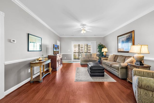 4827 Magnolia Lake Dr Apt 304, Myrtle Beach, SC 29577