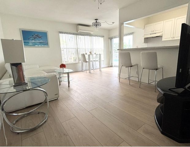 615 S Riverside Drive 5, Pompano Beach, FL 33062