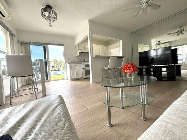 615 S Riverside Drive 5, Pompano Beach, FL 33062