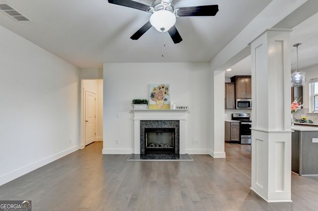 207 N Auburn Landing Place, Auburn, GA 30011