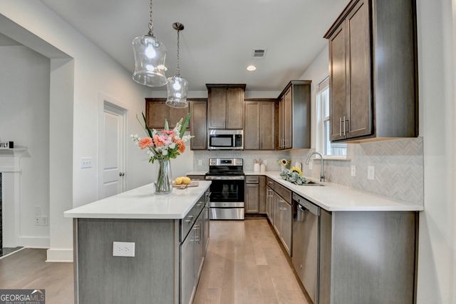 207 N Auburn Landing Place, Auburn, GA 30011