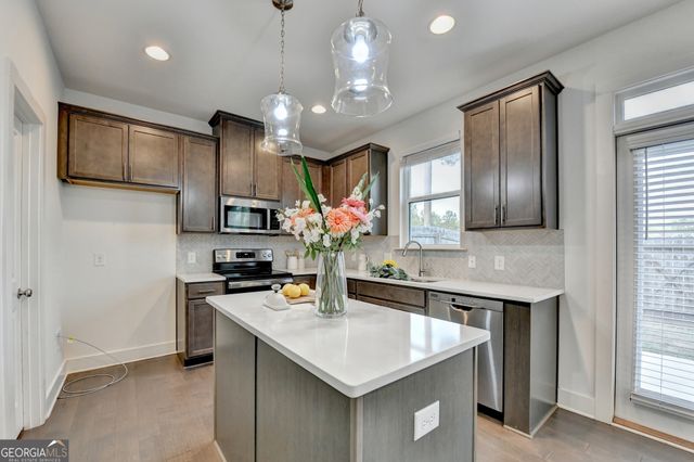 207 N Auburn Landing Place, Auburn, GA 30011
