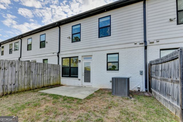 207 N Auburn Landing Place, Auburn, GA 30011