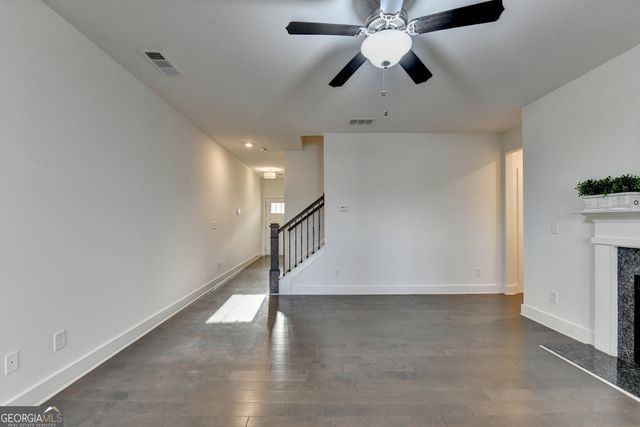 207 N Auburn Landing Place, Auburn, GA 30011