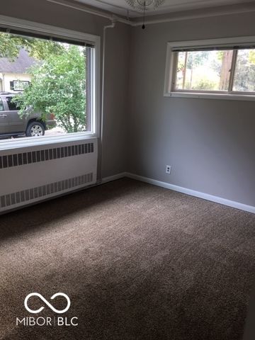 118 N Clay Street, Mooresville, IN 46158